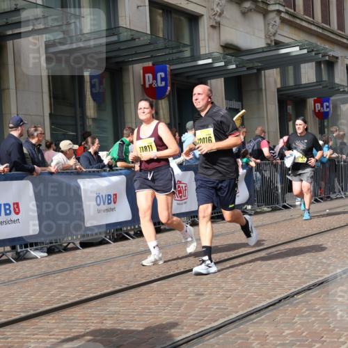 13.09.2026 - 21. swb-Marathon Bremen Strokosch-Dieckow http://msf.ph/oto/10328684 13.09.2026 11:01:58 Ziel 10153, 10154, 10173, 10273, 10274, 10278, 10331, 10338, 10439, 10473, 10500, 10636, 10738, 10803, 10885, 10915, 10943, 11249, 11505, 11576, 11811, 11853, 11886, 12016, 12042, 12094, 12134, 12135, 12437, 12506, 10257, 10332, 10409, 10444, 10497, 10617, 10817, 10924, 11075, 11115, 11150, 11268, 11305, 11369, 11412, 11413, 11436, 11479, 11486, 11668, 11747, 11859, 11985, 11986, 12095, 12145, 12360, 12379, 12412, 12466, 12506 meine-sportfotos.de