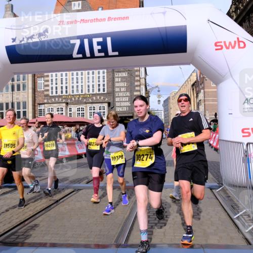 13.09.2026 - 21. swb-Marathon Bremen Tim E. http://msf.ph/oto/10328744 13.09.2026 11:02:39 Ziel 10153, 10154, 10173, 10273, 10274, 10278, 10331, 10338, 10439, 10636, 10738, 10885, 10915, 10943, 11137, 11249, 11505, 11526, 11576, 11853, 11886, 11890, 12042, 12094, 12134, 12135, 12169 meine-sportfotos.de