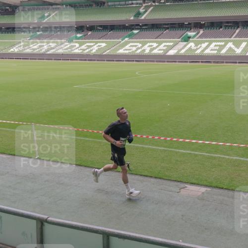 13.09.2026 - 21. swb-Marathon Bremen Michael Burmester http://msf.ph/oto/10328750 13.09.2026 12:59:07 Laufen im Stadion 141, 148, 191, 226, 232, 511, 672, 745, 789, 790, 909, 972, 1080, 1119, 1166, 1191, 1199, 1209, 1281, 1516, 1642, 1647, 1752, 1881, 1931, 1933, 2046, 2088, 2210, 2289, 2343, 2367, 2371, 2397, 2423, 2425, 2481, 2517, 2570, 2577, 2771, 2806, 2807, 2827, 2885, 2899, 2953, 2961, 2979, 3015, 3021, 3098, 3120, 3124, 3138, 3148, 3182, 3186, 3190, 3233, 3273, 3319, 3338, 3435, 3516, 3531, 3534, 3560, 3652, 3655, 3695, 3861, 3930, 3933, 3934, 4120, 205 meine-sportfotos.de