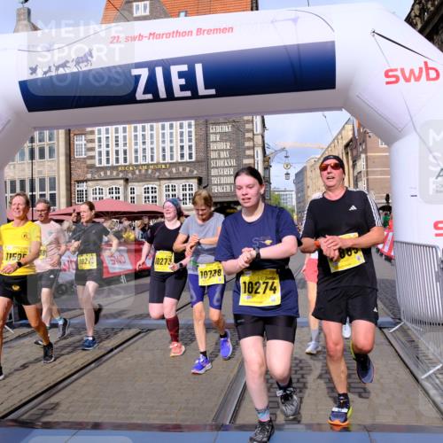 13.09.2026 - 21. swb-Marathon Bremen Tim E. http://msf.ph/oto/10328756 13.09.2026 11:02:39 Ziel 10153, 10154, 10173, 10273, 10274, 10278, 10331, 10338, 10439, 10636, 10738, 10885, 10915, 10943, 11137, 11249, 11505, 11526, 11576, 11853, 11886, 11890, 12042, 12094, 12134, 12135, 12169 meine-sportfotos.de
