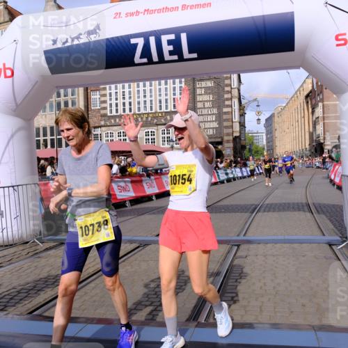 13.09.2026 - 21. swb-Marathon Bremen Tim E. http://msf.ph/oto/10328794 13.09.2026 11:02:41 Ziel 10153, 10154, 10173, 10273, 10274, 10278, 10331, 10338, 10439, 10738, 10885, 10915, 10943, 11137, 11249, 11505, 11508, 11526, 11554, 11576, 11853, 11886, 11890, 12042, 12134, 12169, 12252, 12489 meine-sportfotos.de