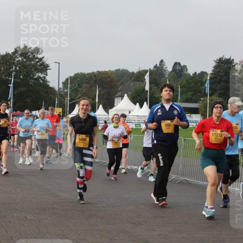 13.09.2026 - Kiel Lauf Andreas Tolksdorf http://msf.ph/oto/10328843 13.09.2026 09:30:03 Kiellinie 2953, 8890, 761, 956, 502, 7661, 11233 meine-sportfotos.de