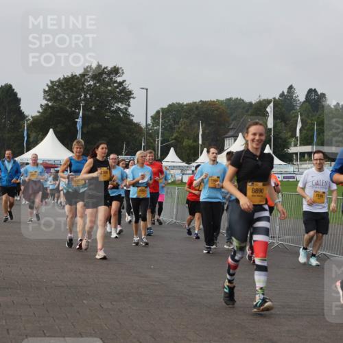 13.09.2026 - Kiel Lauf Andreas Tolksdorf http://msf.ph/oto/10328861 13.09.2026 09:30:04 Kiellinie 36, 2657, 309, 8890, 7185, 2953, 956 meine-sportfotos.de