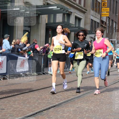 13.09.2026 - 21. swb-Marathon Bremen Strokosch-Dieckow http://msf.ph/oto/10328884 13.09.2026 11:02:04 Ziel 10153, 10154, 10173, 10273, 10274, 10278, 10331, 10338, 10439, 10636, 10738, 10885, 10915, 10943, 11137, 11249, 11505, 11508, 11526, 11554, 11576, 11811, 11853, 11886, 11890, 11945, 12042, 12094, 12134, 12135, 12169, 12252, 12437, 12489, 10257, 10409, 10444, 10473, 10500, 10617, 10803, 10817, 10924, 11115, 11268, 11369, 11412, 11413, 11436, 11479, 11486, 11859, 12016, 12095, 12145, 12360, 12379, 12412, 12466, 12506 meine-sportfotos.de