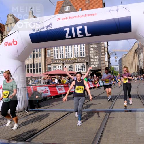 13.09.2026 - 21. swb-Marathon Bremen Tim E. http://msf.ph/oto/10328985 13.09.2026 11:02:48 Ziel 10153, 10154, 10273, 10274, 10278, 10338, 10738, 10885, 11137, 11261, 11505, 11508, 11526, 11554, 11662, 11853, 11890, 11945, 12154, 12169, 12252, 12429, 12489 meine-sportfotos.de