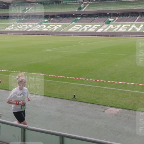 13.09.2026 - 21. swb-Marathon Bremen Michael Burmester http://msf.ph/oto/10329008 13.09.2026 12:59:28 Laufen im Stadion 135, 141, 148, 191, 226, 232, 260, 342, 511, 651, 672, 745, 789, 790, 972, 1080, 1119, 1166, 1209, 1281, 1368, 1493, 1494, 1516, 1642, 1647, 1861, 1931, 1933, 1935, 1963, 2088, 2210, 2289, 2293, 2306, 2343, 2367, 2425, 2481, 2517, 2570, 2577, 2686, 2771, 2806, 2807, 2827, 2885, 2899, 2914, 2953, 2961, 2979, 3015, 3021, 3076, 3098, 3105, 3120, 3124, 3148, 3186, 3190, 3233, 3273, 3338, 3354, 3435, 3480, 3516, 3531, 3534, 3560, 3652, 3655, 3729, 3855, 3861, 3930, 3933, 3934, 205 meine-sportfotos.de