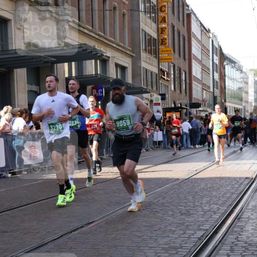 13.09.2026 - 21. swb-Marathon Bremen Strokosch-Dieckow http://msf.ph/oto/10329040 13.09.2026 13:21:28 Ziel 141, 572, 1130, 1209, 1254, 2088, 2397, 2570, 3290, 3338, 3435, 3695, 3774, 3930, 3934, 4581, 4735, 5193, 5542, 6865, 6976, 7098, 7176, 8384, 8438, 8947, 9048, 9059, 9421, 10120, 13145, 226, 2904, 2979, 3120, 3202, 3534, 3655, 4165, 4234, 4445, 4484, 4519, 4734, 6357, 6862, 8184, 8270, 8323, 8408, 8730, 8791, 8923, 9048, 9267, 9268, 9514, 9722, 9900 meine-sportfotos.de