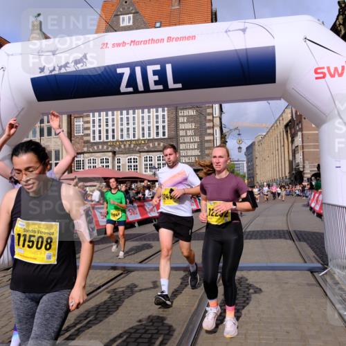 13.09.2026 - 21. swb-Marathon Bremen Tim E. http://msf.ph/oto/10329044 13.09.2026 11:02:50 Ziel 10154, 10273, 10274, 10278, 10338, 10738, 10885, 11137, 11261, 11505, 11508, 11526, 11554, 11662, 11890, 11945, 12154, 12169, 12252, 12429, 12451, 12489 meine-sportfotos.de
