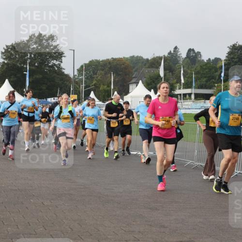 13.09.2026 - Kiel Lauf Andreas Tolksdorf http://msf.ph/oto/10329051 13.09.2026 09:30:15 Kiellinie 2485, 6158, 8041, 6118, 8044, 2748 meine-sportfotos.de