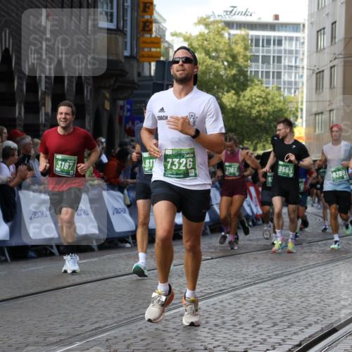 13.09.2026 - 21. swb-Marathon Bremen Strokosch-Dieckow http://msf.ph/oto/10329056 13.09.2026 13:25:12 Ziel 282, 972, 1264, 1516, 2280, 2761, 3015, 4113, 4198, 4262, 4277, 4507, 4973, 5664, 6079, 6360, 6544, 6626, 6807, 6943, 7409, 7854, 8853, 9152, 10103, 260, 1119, 1650, 1658, 2046, 3168, 3187, 4294, 4459, 6113, 6380, 7252, 7306, 7326, 8357, 8695, 8769, 9036, 9299, 9460, 9563, 13025 meine-sportfotos.de