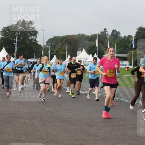 13.09.2026 - Kiel Lauf Andreas Tolksdorf http://msf.ph/oto/10329061 13.09.2026 09:30:15 Kiellinie 2485, 2068, 6118, 8041, 8044, 3148, 2748 meine-sportfotos.de