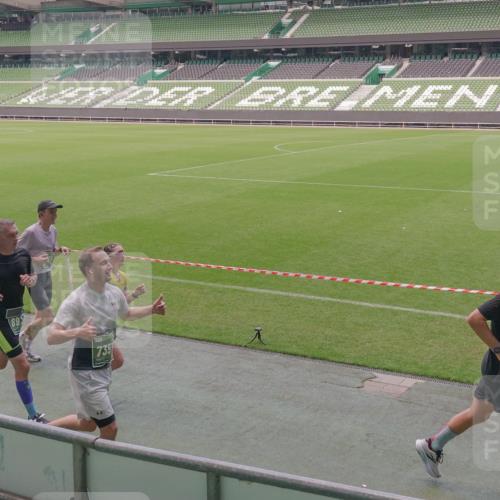 13.09.2026 - 21. swb-Marathon Bremen Michael Burmester http://msf.ph/oto/10329091 13.09.2026 12:59:33 Laufen im Stadion 135, 141, 148, 191, 226, 232, 260, 342, 511, 651, 672, 745, 972, 1080, 1119, 1166, 1209, 1281, 1368, 1493, 1494, 1516, 1642, 1647, 1861, 1931, 1933, 1935, 1963, 2088, 2210, 2289, 2293, 2306, 2322, 2343, 2367, 2425, 2481, 2517, 2570, 2577, 2686, 2771, 2806, 2807, 2827, 2885, 2899, 2914, 2953, 2961, 2979, 3015, 3021, 3076, 3098, 3105, 3120, 3124, 3148, 3190, 3233, 3273, 3338, 3354, 3435, 3480, 3516, 3531, 3560, 3652, 3729, 3855, 3861, 3930, 3933, 3934, 205 meine-sportfotos.de