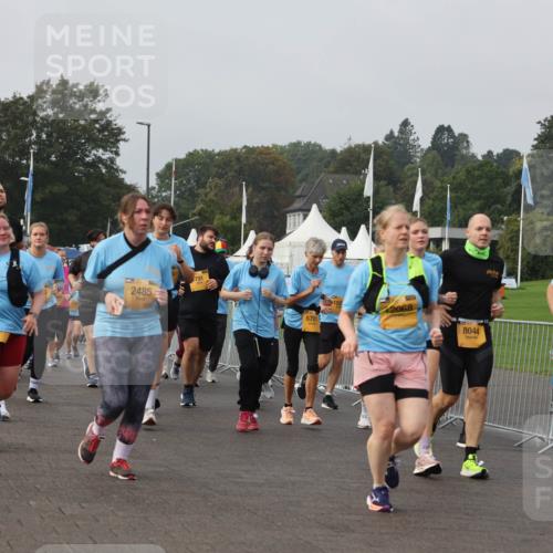 13.09.2026 - Kiel Lauf Andreas Tolksdorf http://msf.ph/oto/10329095 13.09.2026 09:30:18 Kiellinie 69, 2485, 791, 6701, 102, 8044, 5670 meine-sportfotos.de