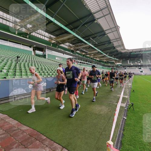 13.09.2026 - 21. swb-Marathon Bremen Michael Burmester http://msf.ph/oto/10329122 13.09.2026 13:35:33 Laufen im Stadion 170, 193, 368, 462, 491, 496, 657, 679, 709, 916, 1015, 1026, 1280, 1321, 1396, 1432, 1553, 1560, 1607, 1703, 1726, 1772, 1784, 1887, 1934, 1965, 1974, 1977, 1992, 2335, 2338, 2451, 2578, 2650, 2688, 2789, 2791, 2894, 2933, 3090, 3161, 3169, 3178, 3179, 3191, 3406, 3463, 3472, 3498, 3547, 3555, 3573, 3588, 3660, 3708, 3709, 3720, 3801, 3904, 3914, 4014, 4145, 4200, 4290, 4464, 4500, 4546, 4561, 4880, 4967, 5000, 5034, 5151, 5332, 5818 meine-sportfotos.de