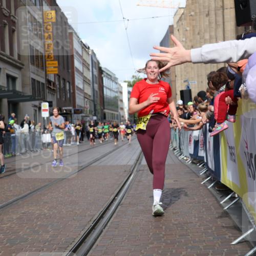 13.09.2026 - 21. swb-Marathon Bremen Strokosch-Dieckow http://msf.ph/oto/10329159 13.09.2026 11:02:10 Ziel 10153, 10154, 10173, 10273, 10274, 10278, 10331, 10338, 10738, 10885, 10915, 10943, 11137, 11261, 11505, 11508, 11526, 11554, 11662, 11853, 11886, 11890, 11945, 12154, 12169, 12252, 12429, 12489, 10173, 10257, 10409, 10439, 10444, 10473, 10500, 10617, 10636, 10803, 10817, 10924, 11115, 11249, 11268, 11369, 11436, 11576, 11811, 11859, 12016, 12042, 12094, 12095, 12134, 12135, 12145, 12360, 12412, 12437, 12466, 12506 meine-sportfotos.de