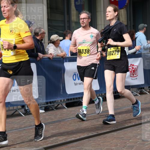 13.09.2026 - 21. swb-Marathon Bremen Strokosch-Dieckow http://msf.ph/oto/10329220 13.09.2026 11:02:12 Ziel 10153, 10154, 10273, 10274, 10278, 10331, 10338, 10738, 10885, 10915, 10943, 11137, 11261, 11505, 11508, 11526, 11554, 11662, 11853, 11886, 11890, 11945, 12154, 12169, 12252, 12429, 12451, 12489, 10173, 10257, 10331, 10409, 10439, 10444, 10473, 10500, 10617, 10636, 10803, 10817, 10924, 11115, 11249, 11268, 11436, 11576, 11811, 11859, 12016, 12042, 12094, 12095, 12134, 12135, 12145, 12360, 12412, 12437, 12466, 12506 meine-sportfotos.de