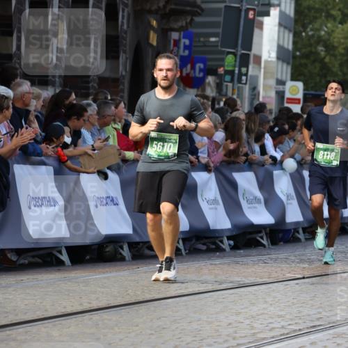 13.09.2026 - 21. swb-Marathon Bremen Strokosch-Dieckow http://msf.ph/oto/10329222 13.09.2026 13:13:56 Ziel 779, 2360, 2401, 2767, 2882, 3413, 6407, 7493, 7707, 8477, 8568, 8840, 8963, 9442, 9884, 13099, 235, 1433, 1613, 2701, 2824, 5593, 5610, 6145, 7029, 7435, 7963, 8118, 8886, 9426, 10105 meine-sportfotos.de