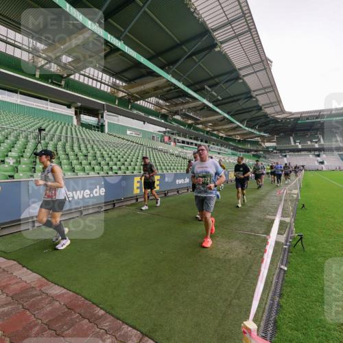 13.09.2026 - 21. swb-Marathon Bremen Michael Burmester http://msf.ph/oto/10329355 13.09.2026 13:35:54 Laufen im Stadion 170, 193, 368, 462, 491, 496, 657, 1015, 1280, 1321, 1396, 1432, 1553, 1560, 1726, 1762, 1784, 1887, 1934, 1965, 1974, 1977, 1992, 2335, 2338, 2578, 2639, 2650, 2688, 2789, 2791, 2894, 2933, 3090, 3161, 3169, 3178, 3179, 3191, 3299, 3406, 3408, 3463, 3472, 3498, 3547, 3555, 3570, 3573, 3588, 3640, 3660, 3801, 3839, 3904, 3914, 3985, 4145, 4200, 4290, 4464, 4500, 4546, 4561, 4801, 4880, 4967, 5000, 5034, 5151, 5182, 5332, 5461, 5679, 5818 meine-sportfotos.de