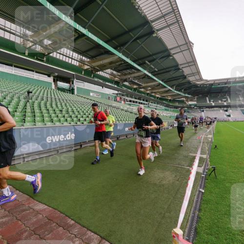 13.09.2026 - 21. swb-Marathon Bremen Michael Burmester http://msf.ph/oto/10329420 13.09.2026 13:36:03 Laufen im Stadion 170, 193, 368, 462, 491, 496, 590, 657, 1015, 1280, 1321, 1396, 1432, 1620, 1726, 1762, 1784, 1887, 1934, 1965, 1974, 1977, 1992, 2335, 2578, 2639, 2650, 2688, 2789, 2894, 2933, 3090, 3161, 3169, 3178, 3179, 3191, 3299, 3406, 3408, 3463, 3472, 3498, 3555, 3570, 3573, 3588, 3640, 3731, 3801, 3839, 3904, 3914, 3985, 4145, 4200, 4290, 4464, 4500, 4546, 4561, 4801, 4880, 4967, 5000, 5034, 5182, 5332, 5461, 5679, 5818 meine-sportfotos.de