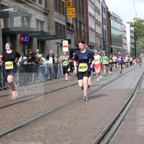 13.09.2026 - 21. swb-Marathon Bremen Strokosch-Dieckow http://msf.ph/oto/10329459 13.09.2026 11:02:17 Ziel 10154, 10190, 10273, 10274, 10278, 10338, 10738, 10783, 10885, 10945, 10985, 11096, 11137, 11261, 11505, 11508, 11526, 11554, 11662, 11701, 11776, 11890, 11945, 12154, 12169, 12252, 12429, 12451, 12489, 10153, 10154, 10173, 10257, 10274, 10331, 10338, 10439, 10473, 10500, 10617, 10636, 10738, 10803, 10885, 10915, 10924, 10943, 11249, 11436, 11505, 11576, 11811, 11853, 11886, 12016, 12042, 12094, 12134, 12135, 12145, 12360, 12437, 12506 meine-sportfotos.de