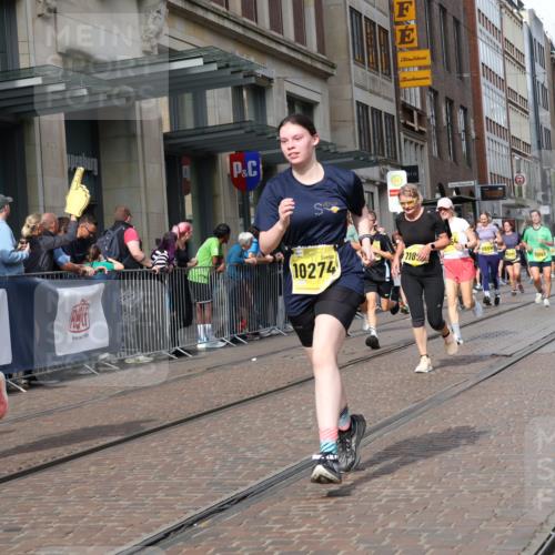 13.09.2026 - 21. swb-Marathon Bremen Strokosch-Dieckow http://msf.ph/oto/10329528 13.09.2026 11:02:19 Ziel 10190, 10296, 10633, 10783, 10945, 10954, 10985, 11096, 11107, 11137, 11261, 11508, 11526, 11554, 11662, 11701, 11719, 11776, 11890, 11945, 12071, 12154, 12169, 12252, 12429, 12451, 12489, 10153, 10154, 10173, 10257, 10273, 10274, 10278, 10331, 10338, 10439, 10473, 10500, 10617, 10636, 10738, 10803, 10885, 10915, 10924, 10943, 11249, 11436, 11505, 11576, 11811, 11853, 11886, 12016, 12042, 12094, 12134, 12135, 12145, 12360, 12437, 12506 meine-sportfotos.de