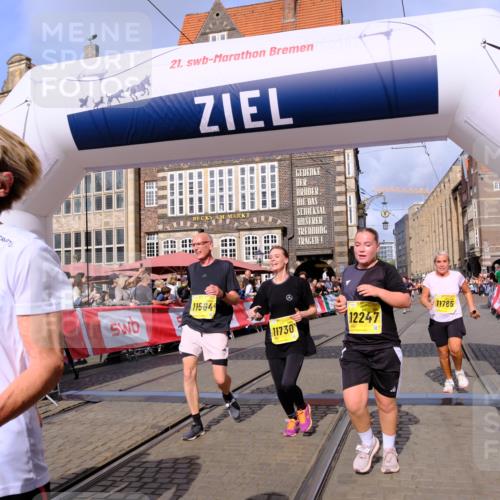 13.09.2026 - 21. swb-Marathon Bremen Tim E. http://msf.ph/oto/10329556 13.09.2026 11:03:07 Ziel 10190, 10296, 10633, 10731, 10783, 10945, 10954, 10955, 10985, 11096, 11107, 11313, 11564, 11697, 11701, 11719, 11730, 11776, 11785, 12071, 12154, 12247, 12448, 12451, 12465 meine-sportfotos.de