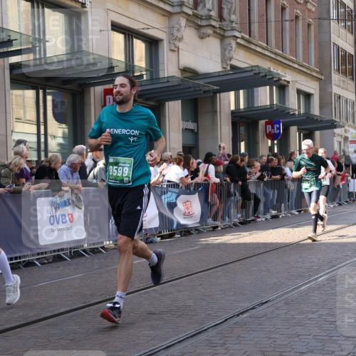 13.09.2026 - 21. swb-Marathon Bremen Strokosch-Dieckow http://msf.ph/oto/10329577 13.09.2026 13:21:44 Ziel 141, 148, 1209, 1601, 1645, 2051, 3021, 3338, 3652, 3774, 4581, 5193, 6976, 7098, 7625, 7917, 8438, 8452, 8924, 8947, 9599, 9839, 10120, 572, 1130, 1254, 2088, 2397, 2570, 2904, 3120, 3202, 3290, 3435, 3655, 3695, 3930, 3934, 4165, 4735, 5542, 6862, 6865, 7176, 8184, 8270, 8384, 8730, 8923, 9048, 9059, 9421, 9514, 9722, 13145 meine-sportfotos.de