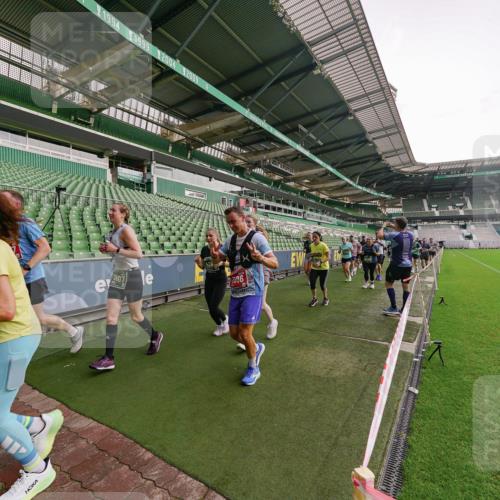 13.09.2026 - 21. swb-Marathon Bremen Michael Burmester http://msf.ph/oto/10329586 13.09.2026 13:36:21 Laufen im Stadion 444, 462, 491, 496, 590, 657, 799, 1015, 1132, 1135, 1279, 1396, 1432, 1620, 1726, 1762, 1887, 1934, 1951, 1965, 1974, 1977, 1992, 2078, 2227, 2335, 2578, 2639, 2650, 2688, 2789, 2842, 2892, 2894, 2933, 3090, 3161, 3169, 3178, 3191, 3299, 3303, 3406, 3408, 3463, 3472, 3498, 3555, 3570, 3573, 3588, 3640, 3731, 3779, 3801, 3839, 3904, 3985, 4084, 4145, 4200, 4210, 4290, 4464, 4500, 4538, 4546, 4561, 4801, 4880, 4967, 5000, 5034, 5182, 5332, 5461, 5679, 5818 meine-sportfotos.de