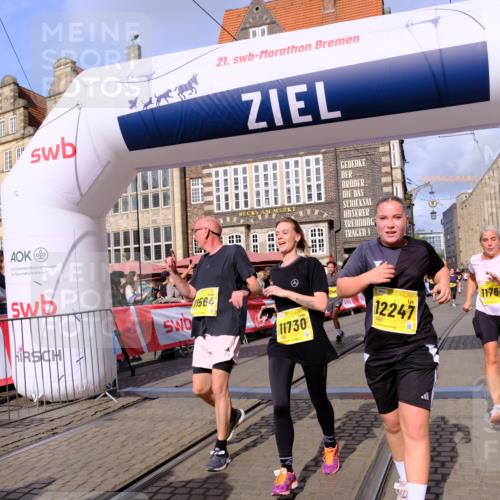 13.09.2026 - 21. swb-Marathon Bremen Tim E. http://msf.ph/oto/10329600 13.09.2026 11:03:08 Ziel 10190, 10296, 10633, 10731, 10783, 10945, 10954, 10955, 10985, 11096, 11107, 11313, 11564, 11697, 11701, 11719, 11730, 11776, 11785, 12071, 12154, 12247, 12448, 12451, 12465 meine-sportfotos.de