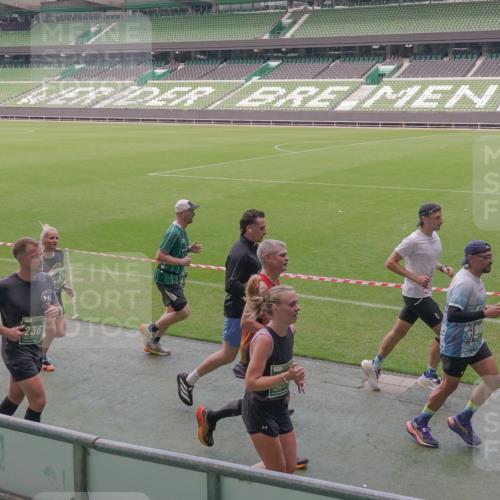 13.09.2026 - 21. swb-Marathon Bremen Michael Burmester http://msf.ph/oto/10329604 13.09.2026 13:00:22 Laufen im Stadion 135, 191, 226, 232, 242, 260, 318, 342, 651, 687, 745, 972, 1080, 1166, 1209, 1368, 1493, 1494, 1516, 1650, 1861, 1935, 1963, 2088, 2210, 2289, 2293, 2306, 2322, 2370, 2409, 2427, 2481, 2485, 2490, 2517, 2560, 2561, 2570, 2627, 2658, 2686, 2700, 2708, 2781, 2806, 2827, 2885, 2899, 2906, 2914, 2953, 2961, 2967, 2979, 3015, 3076, 3098, 3105, 3124, 3145, 3168, 3173, 3190, 3233, 3273, 3354, 3385, 3480, 3516, 3524, 3531, 3642, 3652, 3729, 3774, 3855, 3856, 3861, 3930, 3934 meine-sportfotos.de