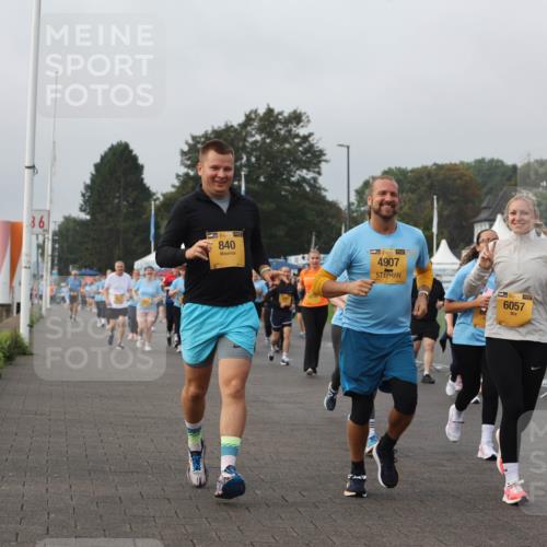 13.09.2026 - Kiel Lauf Andreas Tolksdorf http://msf.ph/oto/10329630 13.09.2026 09:30:54 Kiellinie 36, 39, 840, 38, 4907, 6057, 919 meine-sportfotos.de