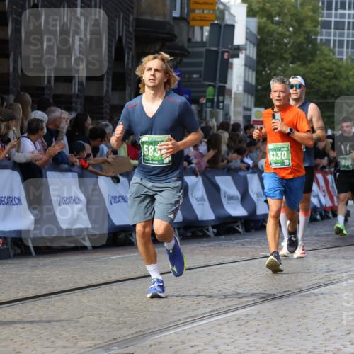 13.09.2026 - 21. swb-Marathon Bremen Strokosch-Dieckow http://msf.ph/oto/10329648 13.09.2026 13:14:22 Ziel 235, 524, 670, 1433, 1613, 2422, 2701, 2824, 3236, 5443, 5593, 5610, 6145, 7029, 7210, 7283, 7435, 7963, 8118, 8886, 9426, 9635, 10105, 199, 376, 1043, 1125, 1492, 1814, 3085, 3821, 3834, 4685, 5239, 5794, 5836, 6130, 6506, 7117, 7826, 8366, 8456, 9242, 9868 meine-sportfotos.de