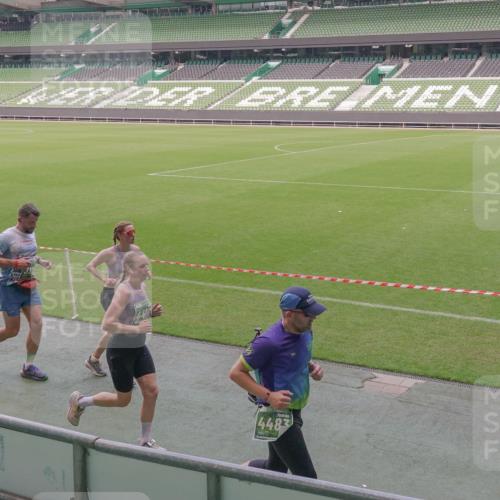 13.09.2026 - 21. swb-Marathon Bremen Michael Burmester http://msf.ph/oto/10329661 13.09.2026 13:00:25 Laufen im Stadion 135, 191, 226, 232, 242, 260, 318, 342, 440, 651, 687, 745, 972, 1080, 1166, 1209, 1368, 1493, 1494, 1516, 1650, 1861, 1935, 1963, 2088, 2210, 2289, 2293, 2306, 2322, 2370, 2409, 2427, 2481, 2485, 2490, 2517, 2560, 2561, 2570, 2627, 2658, 2686, 2700, 2708, 2781, 2806, 2827, 2885, 2899, 2906, 2914, 2953, 2961, 2967, 2979, 3015, 3076, 3098, 3105, 3124, 3145, 3168, 3173, 3190, 3233, 3273, 3354, 3385, 3480, 3516, 3524, 3531, 3642, 3652, 3729, 3774, 3855, 3856, 3861, 3930, 3934 meine-sportfotos.de