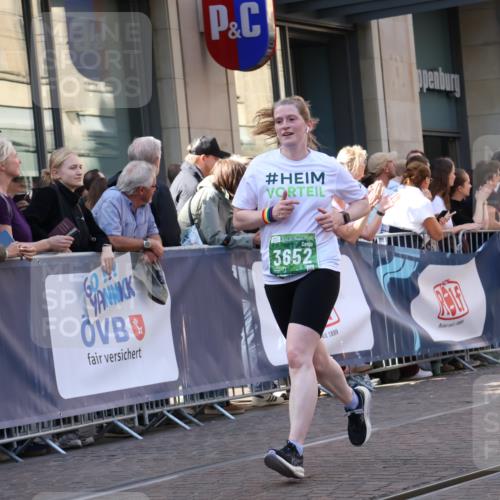 13.09.2026 - 21. swb-Marathon Bremen Strokosch-Dieckow http://msf.ph/oto/10329664 13.09.2026 13:21:46 Ziel 141, 148, 1209, 1601, 1645, 2051, 3021, 3338, 3652, 3774, 4581, 5193, 6621, 6976, 7098, 7625, 7917, 8438, 8452, 8924, 9599, 9839, 572, 1130, 1254, 2088, 2397, 2570, 2904, 3120, 3202, 3290, 3435, 3655, 3695, 3930, 3934, 4165, 4735, 5542, 6862, 6865, 6976, 7176, 8184, 8270, 8384, 8730, 8923, 8947, 9048, 9059, 9421, 9722, 10120, 13145 meine-sportfotos.de