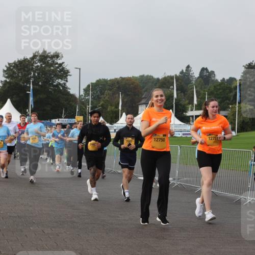 13.09.2026 - Kiel Lauf Andreas Tolksdorf http://msf.ph/oto/10329677 13.09.2026 09:31:00 Kiellinie 16, 5824, 2979, 39, 61, 3846, 12750, 12751, 7087, 598 meine-sportfotos.de