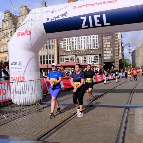 13.09.2026 - 21. swb-Marathon Bremen Tim E. http://msf.ph/oto/10329686 13.09.2026 11:03:15 Ziel 10185, 10296, 10633, 10715, 10731, 10783, 10954, 10955, 11095, 11107, 11313, 11564, 11697, 11719, 11730, 11785, 12071, 12247, 12421, 12432, 12448, 12465, 12483 meine-sportfotos.de
