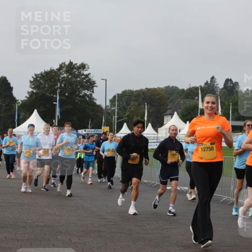13.09.2026 - Kiel Lauf Andreas Tolksdorf http://msf.ph/oto/10329687 13.09.2026 09:31:01 Kiellinie 6, 2979, 8113, 3846, 11790, 7087, 39, 12750 meine-sportfotos.de
