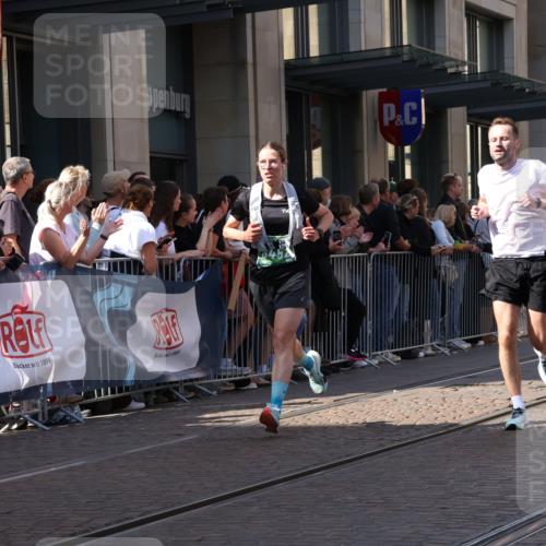 13.09.2026 - 21. swb-Marathon Bremen Strokosch-Dieckow http://msf.ph/oto/10329697 13.09.2026 13:21:48 Ziel 141, 148, 1209, 1601, 1645, 2051, 2499, 3021, 3338, 3652, 3774, 4581, 5193, 6621, 7625, 7917, 8438, 8452, 8574, 8924, 9599, 9839, 572, 1130, 1254, 2088, 2397, 2570, 2904, 3120, 3290, 3338, 3435, 3655, 3695, 3930, 3934, 4165, 4735, 5542, 6865, 6976, 7098, 7176, 8184, 8270, 8384, 8730, 8923, 8947, 9048, 9059, 9421, 10120, 13145 meine-sportfotos.de