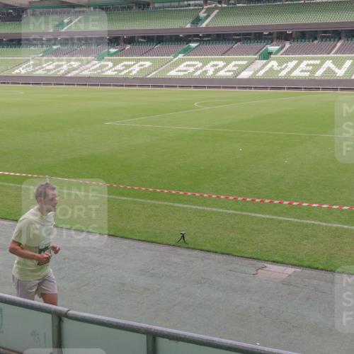 13.09.2026 - 21. swb-Marathon Bremen Michael Burmester http://msf.ph/oto/10329702 13.09.2026 13:00:27 Laufen im Stadion 135, 191, 226, 232, 242, 260, 318, 342, 440, 651, 687, 745, 972, 1080, 1166, 1209, 1368, 1493, 1494, 1516, 1650, 1861, 1935, 1963, 2088, 2210, 2289, 2293, 2306, 2322, 2370, 2409, 2427, 2481, 2485, 2490, 2517, 2560, 2561, 2570, 2627, 2658, 2686, 2700, 2708, 2781, 2806, 2827, 2899, 2906, 2914, 2953, 2961, 2967, 2979, 3015, 3076, 3105, 3124, 3145, 3168, 3173, 3190, 3273, 3354, 3375, 3385, 3480, 3516, 3524, 3531, 3642, 3652, 3729, 3774, 3855, 3856, 3861, 3930, 3934 meine-sportfotos.de