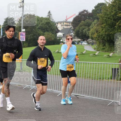 13.09.2026 - Kiel Lauf Andreas Tolksdorf http://msf.ph/oto/10329730 13.09.2026 09:31:03 Kiellinie 5986, 38, 7087, 10564 meine-sportfotos.de