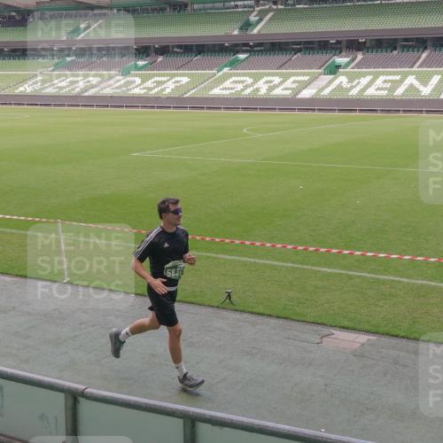 13.09.2026 - 21. swb-Marathon Bremen Michael Burmester http://msf.ph/oto/10329746 13.09.2026 13:00:34 Laufen im Stadion 135, 232, 242, 260, 318, 342, 440, 651, 687, 745, 1080, 1166, 1209, 1368, 1448, 1493, 1494, 1516, 1582, 1650, 1861, 1935, 1963, 2088, 2289, 2293, 2306, 2322, 2370, 2409, 2427, 2481, 2485, 2490, 2491, 2517, 2560, 2561, 2570, 2627, 2658, 2686, 2700, 2708, 2781, 2806, 2899, 2906, 2914, 2953, 2961, 2967, 3015, 3076, 3105, 3124, 3145, 3168, 3173, 3190, 3273, 3354, 3372, 3375, 3385, 3480, 3516, 3524, 3526, 3531, 3642, 3652, 3729, 3774, 3855, 3856, 3861, 3930 meine-sportfotos.de