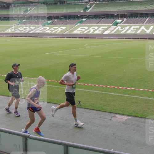 13.09.2026 - 21. swb-Marathon Bremen Michael Burmester http://msf.ph/oto/10329757 13.09.2026 13:00:36 Laufen im Stadion 135, 232, 242, 260, 282, 318, 342, 440, 651, 687, 745, 1080, 1166, 1209, 1368, 1448, 1493, 1494, 1516, 1582, 1650, 1861, 1935, 1963, 2088, 2289, 2293, 2306, 2322, 2370, 2409, 2427, 2481, 2485, 2490, 2491, 2517, 2560, 2561, 2570, 2627, 2658, 2686, 2700, 2708, 2781, 2806, 2899, 2906, 2914, 2953, 2961, 2967, 3015, 3076, 3105, 3124, 3145, 3168, 3173, 3190, 3273, 3354, 3372, 3375, 3385, 3480, 3524, 3526, 3531, 3642, 3652, 3729, 3774, 3855, 3856, 3861, 3930 meine-sportfotos.de