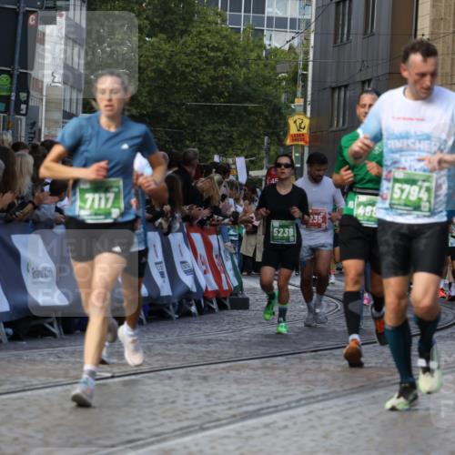 13.09.2026 - 21. swb-Marathon Bremen Strokosch-Dieckow http://msf.ph/oto/10329780 13.09.2026 13:14:27 Ziel 107, 235, 1433, 1542, 1613, 1998, 2043, 2084, 2701, 2824, 2922, 4728, 5593, 5610, 6145, 7029, 7435, 7591, 7963, 8118, 8886, 8919, 9426, 10105, 199, 376, 1043, 1492, 1814, 2251, 2971, 2997, 3012, 3085, 3821, 3834, 4586, 4685, 5239, 5794, 6506, 7117, 7782, 8366, 9242, 9868, 10016 meine-sportfotos.de