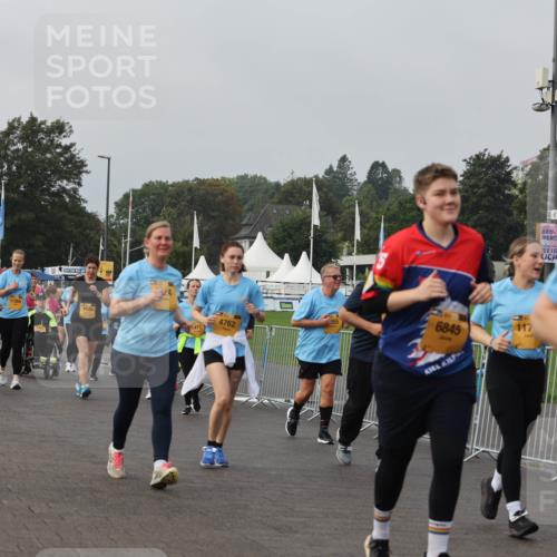 13.09.2026 - Kiel Lauf Andreas Tolksdorf http://msf.ph/oto/10329790 13.09.2026 09:31:07 Kiellinie 6102, 6515, 11564, 7140, 1412, 4762, 117, 6845, 29 meine-sportfotos.de