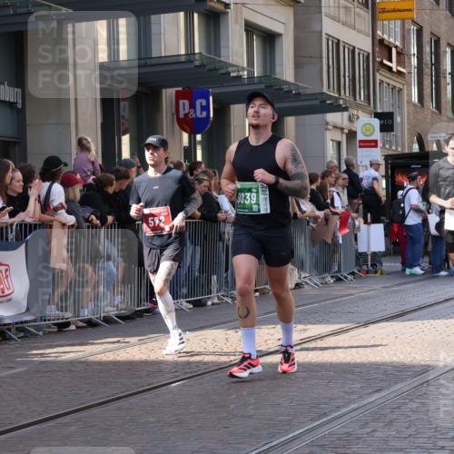 13.09.2026 - 21. swb-Marathon Bremen Strokosch-Dieckow http://msf.ph/oto/10329797 13.09.2026 13:21:51 Ziel 141, 148, 1601, 1645, 2051, 2499, 3021, 3652, 4204, 4211, 5193, 6621, 7625, 7917, 8447, 8452, 8574, 8924, 9599, 9668, 9839, 572, 1130, 1209, 1254, 2088, 2397, 2570, 3290, 3338, 3435, 3655, 3695, 3774, 3930, 3934, 4581, 4735, 5542, 6865, 6976, 7098, 7176, 8270, 8384, 8438, 8947, 9048, 9059, 9421, 10120, 13145 meine-sportfotos.de