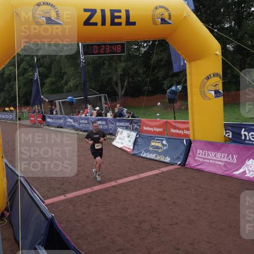 13.09.2026 - Airport Race Dennis Weichert http://msf.ph/oto/10329845 13.09.2026 10:24:21 Ziel 4017, 4180 meine-sportfotos.de