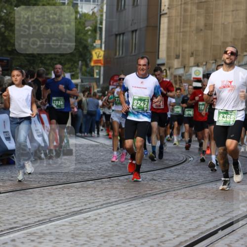 13.09.2026 - 21. swb-Marathon Bremen Strokosch-Dieckow http://msf.ph/oto/10329867 13.09.2026 13:14:31 Ziel 107, 235, 1433, 1542, 1613, 1998, 2043, 2084, 2203, 2701, 2824, 2913, 2922, 3545, 4728, 5593, 5610, 5986, 6145, 7029, 7435, 7591, 7659, 7963, 8118, 8886, 8919, 9783, 10105, 199, 615, 616, 1455, 2251, 2847, 2971, 2997, 3012, 3175, 3821, 3834, 4097, 4246, 4586, 4685, 5239, 5962, 7251, 7782, 8366, 9242, 10016 meine-sportfotos.de
