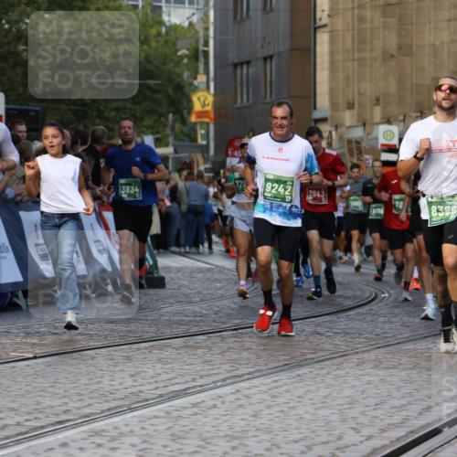 13.09.2026 - 21. swb-Marathon Bremen Strokosch-Dieckow http://msf.ph/oto/10329876 13.09.2026 13:14:31 Ziel 107, 235, 1433, 1542, 1613, 1998, 2043, 2084, 2203, 2701, 2824, 2913, 2922, 3545, 4728, 5593, 5610, 5986, 6145, 7029, 7435, 7591, 7659, 7963, 8118, 8886, 8919, 9783, 10105, 199, 615, 616, 1455, 2251, 2847, 2971, 2997, 3012, 3175, 3821, 3834, 4097, 4246, 4586, 4685, 5239, 5962, 7251, 7782, 8366, 9242, 10016 meine-sportfotos.de