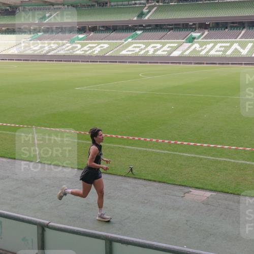 13.09.2026 - 21. swb-Marathon Bremen Michael Burmester http://msf.ph/oto/10329933 13.09.2026 13:00:57 Laufen im Stadion 135, 242, 260, 282, 318, 342, 440, 531, 651, 687, 930, 1006, 1067, 1209, 1368, 1436, 1448, 1493, 1494, 1582, 1650, 1861, 1896, 1935, 1963, 2033, 2062, 2088, 2293, 2306, 2322, 2370, 2409, 2427, 2481, 2485, 2490, 2491, 2517, 2560, 2561, 2570, 2627, 2658, 2686, 2700, 2708, 2781, 2906, 2914, 2967, 3076, 3105, 3145, 3168, 3173, 3273, 3354, 3372, 3374, 3375, 3385, 3480, 3524, 3526, 3642, 3729, 3774, 3806, 3855, 3856, 3861, 3930 meine-sportfotos.de