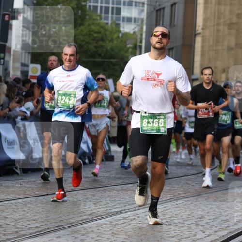 13.09.2026 - 21. swb-Marathon Bremen Strokosch-Dieckow http://msf.ph/oto/10329959 13.09.2026 13:14:34 Ziel 107, 235, 469, 1433, 1542, 1613, 1998, 2043, 2084, 2203, 2913, 2922, 3545, 4452, 4728, 5986, 6145, 7029, 7435, 7591, 7659, 7963, 8118, 8886, 8919, 9783, 199, 615, 616, 1455, 2251, 2847, 2971, 2997, 3012, 3057, 3175, 3834, 4097, 4246, 4569, 4586, 5239, 5649, 5962, 6472, 7251, 7782, 8366, 8409, 9242, 10016 meine-sportfotos.de